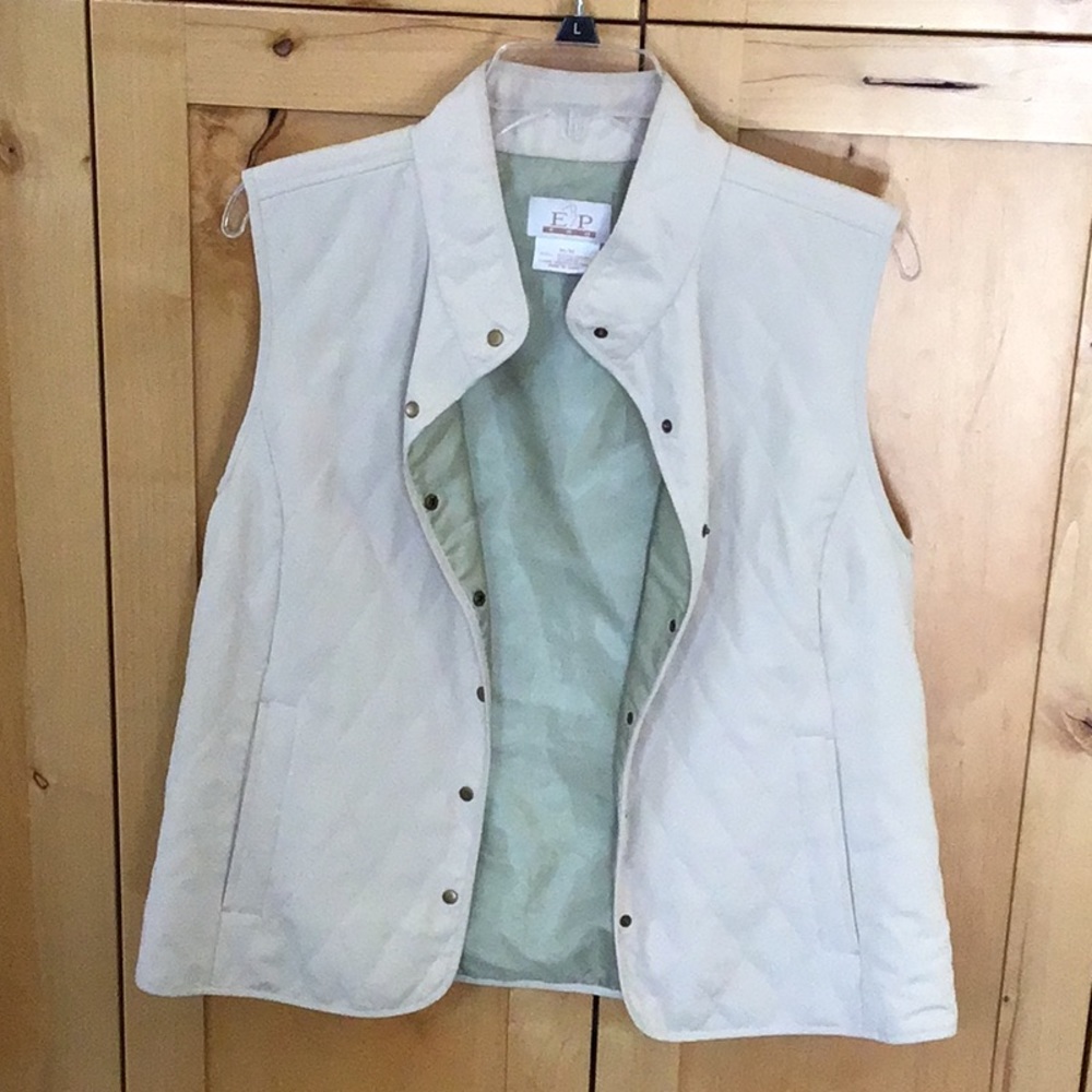 Women’s light quilted vest, EP Pro Golf Medium